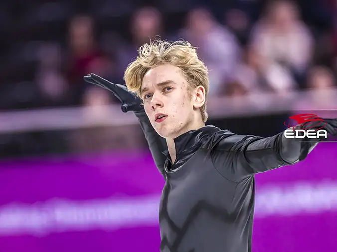 Ice Gallery Skates U.S.